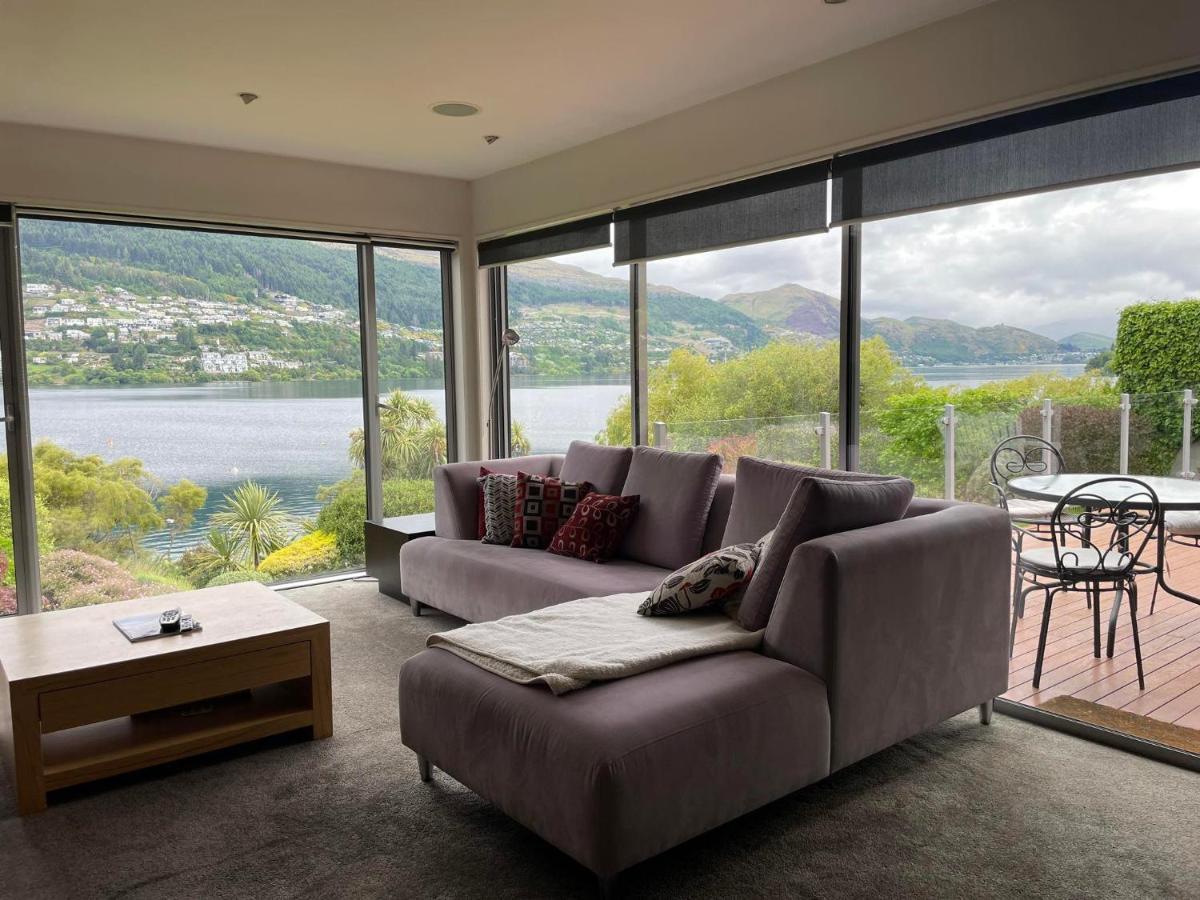 Peninsular Lakefront Queenstown Exteriör bild